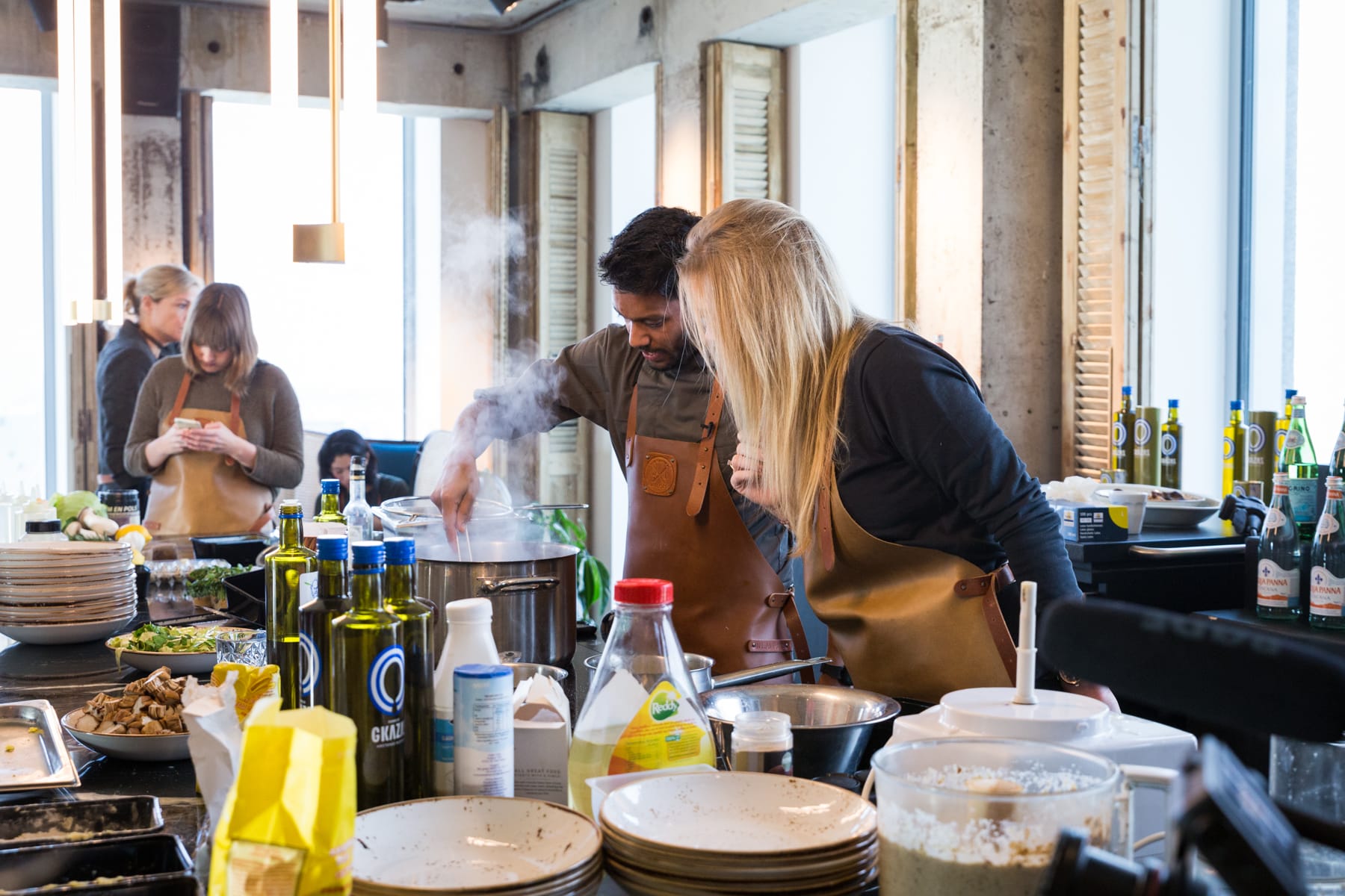 Kun je met extra vierge olijfolie bakken